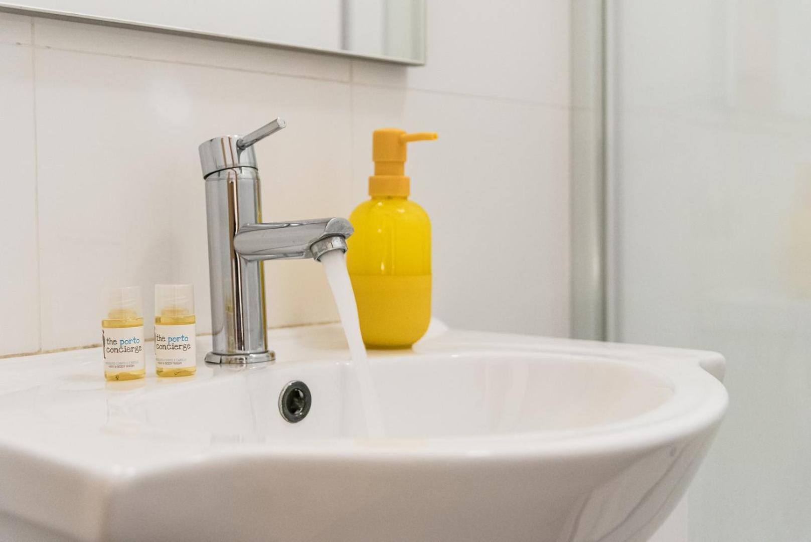 Appartement Guestready - Yazdah Flat 3 à OOporto Extérieur photo